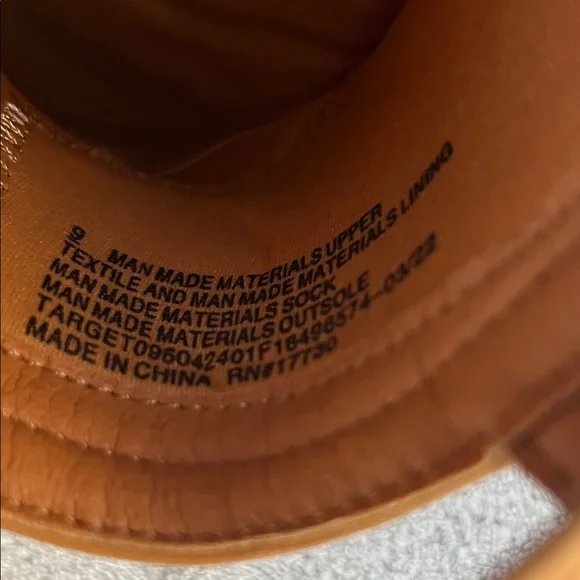 Universal Thread Tan Mules - Picture 3 of 6